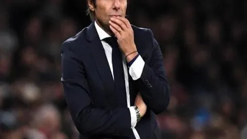 “2025年农民工返乡招聘高峰期聚焦：温馨专列，活动盛况空前”