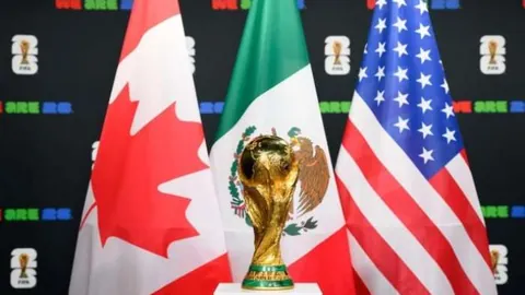 巅峰对决！皇家马德里 VS 巴列卡诺：皇家能否再现王者之风，一局定江山？