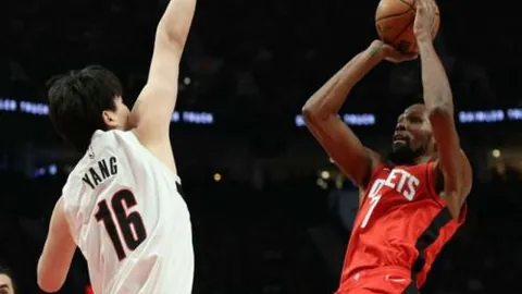 英超明确：新赛季赛事力推跪拜仪式，全力反对种族歧视行为。